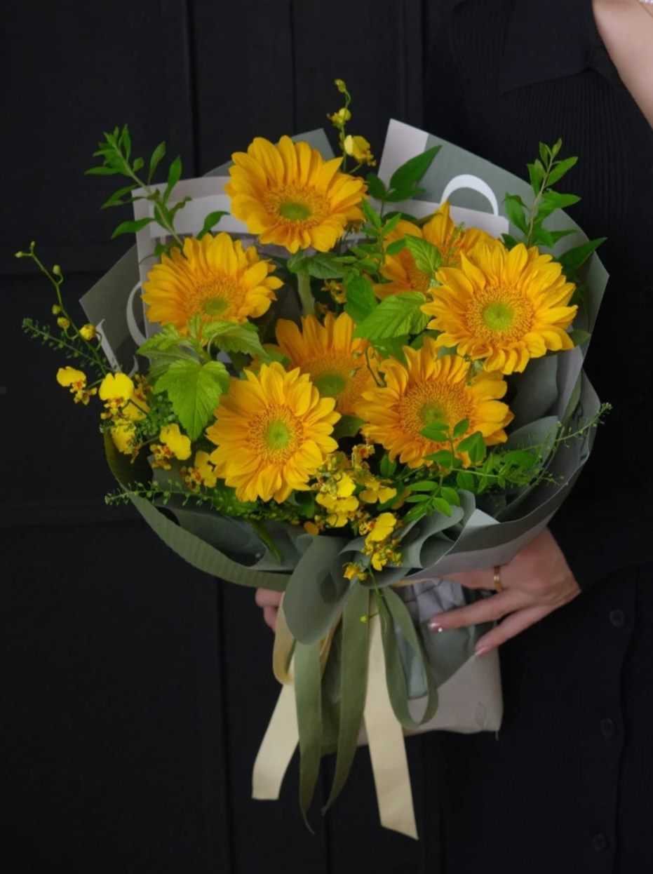(7 Stems) Sunflower Bouquet