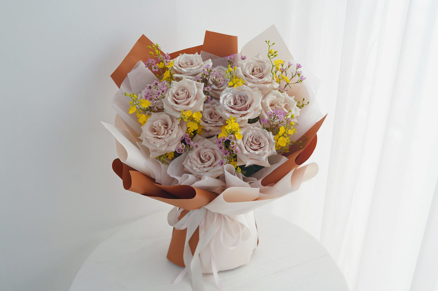 11 Stalks Quick Sands Rose Bouquet