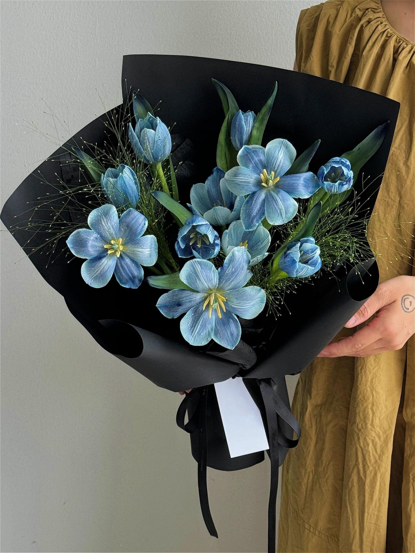 10 Blue Tulips Bouquet